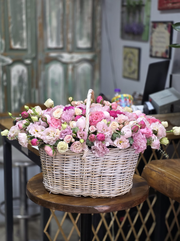  Bodrum Flowers - Pink Garden Basket