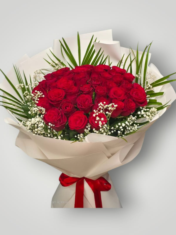 Bodrum Flower Order - Premium 33 Red Roses