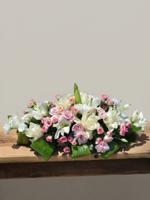 Bodrum Çiçek Siparişi - Royal Table Elegance