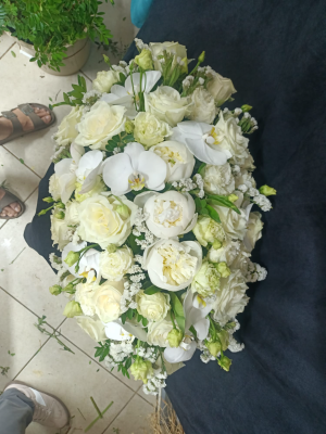  Bodrum Çiçek Gönder - Zarif Sepet Aranjmanı