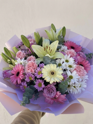  Bodrum Çiçekler - Pastel Lilyum